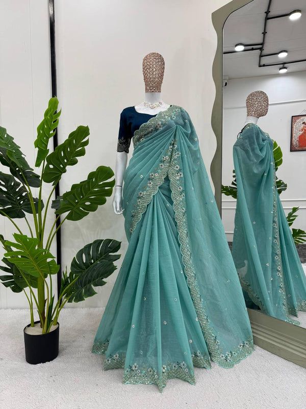 The Sophistication of Crunchy Silk Rama Saree